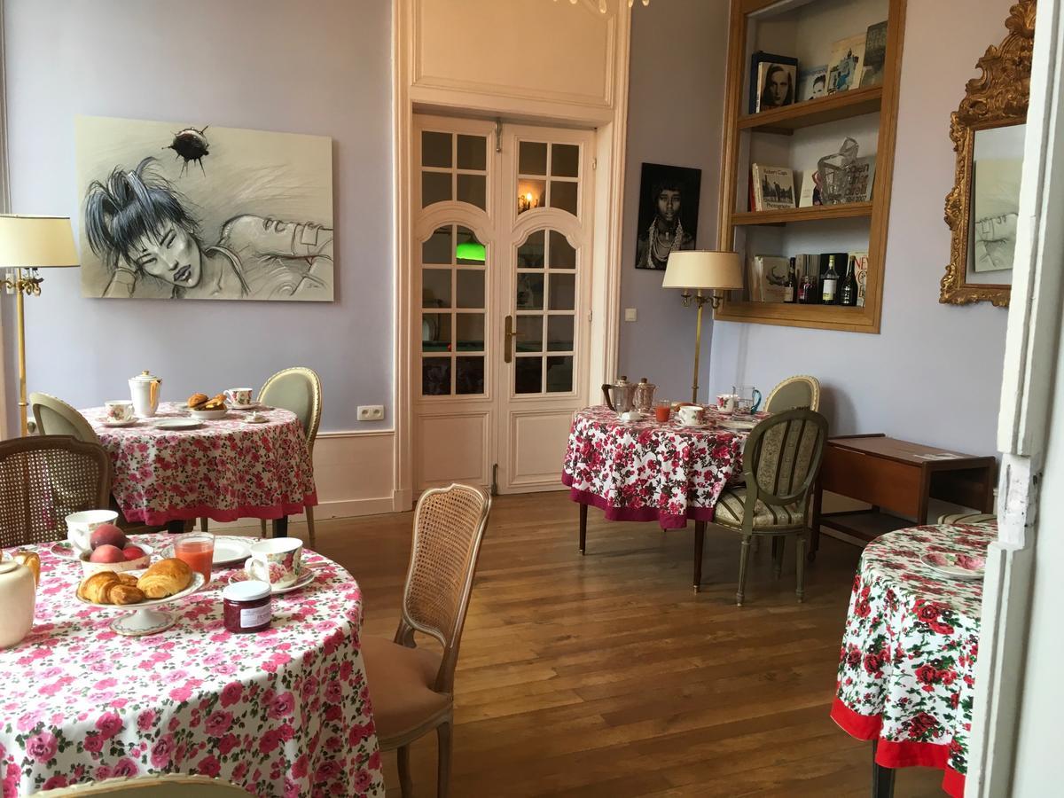 Bed and Breakfast La Fontaignotte Семюр-ан-Осуа Экстерьер фото